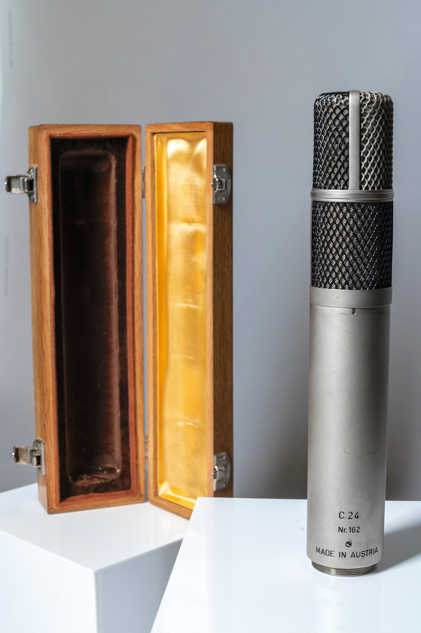 AKG C24 Stero Tube Condenser Microphone