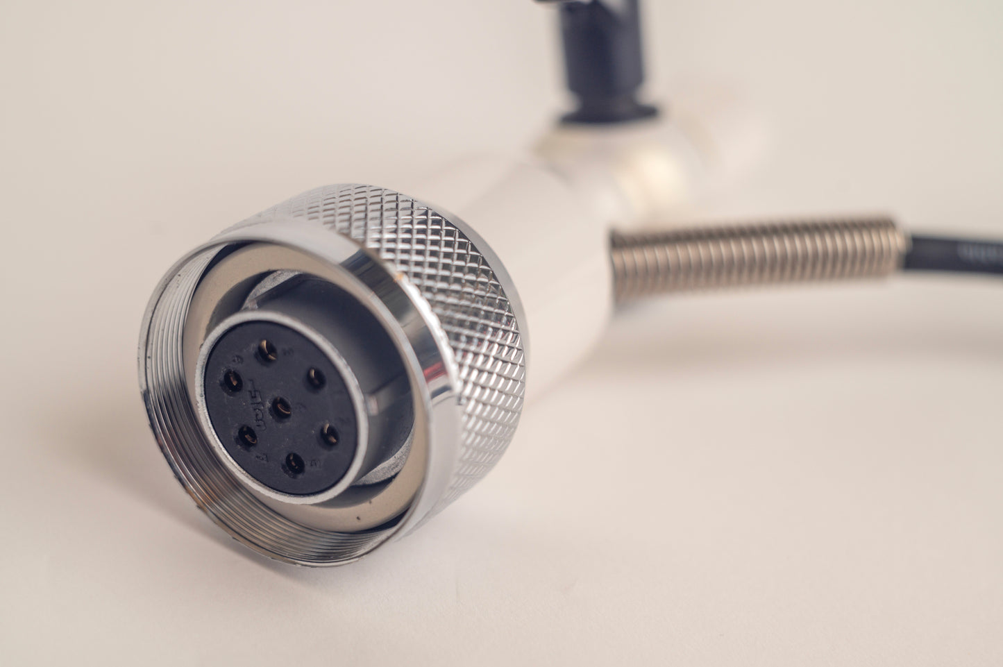Monheim Crème XL Tube Condenser Microphone